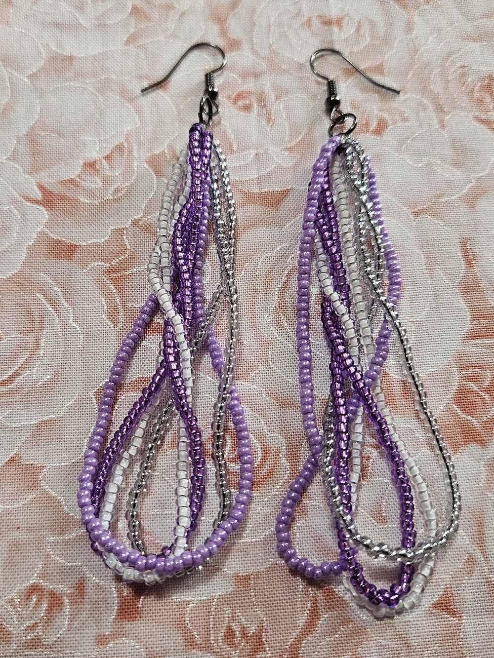 A8Lavender and Silver Multi-Strand Beaded Dangle Earrings - HANDMADE